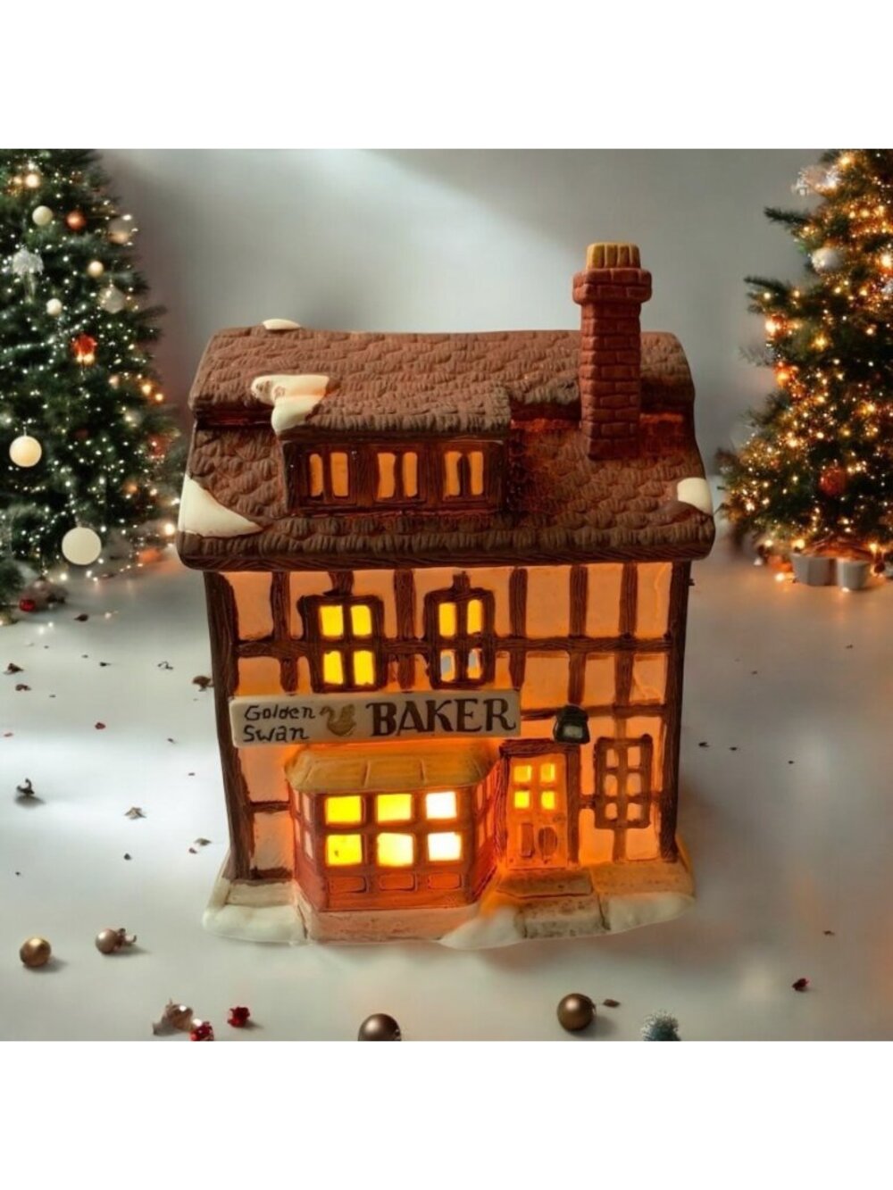 Dept 56 Golden Swan Baker Dickens Village Lighted Building - 1984 (no box)